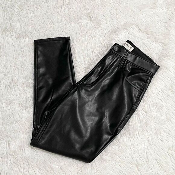 Abercrombie & Fitch Pants - Women Abercrombie & Fitch The Skinny High Rise Faux leather Pants in Black 25/0